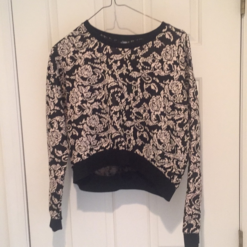 Swell medium crop sweater